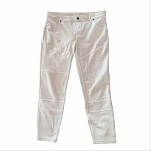 Stylish White Hue Pants